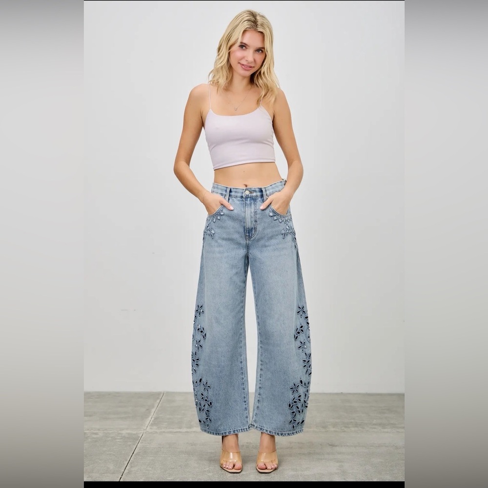 Embroidered Light Wash Barrel Jeans